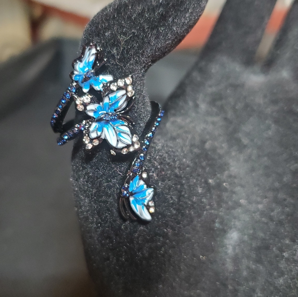 New sterling silver ring sz 9
